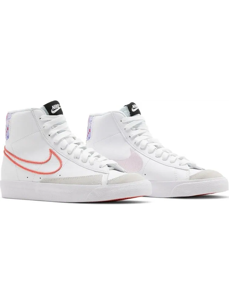 Кроссовки Nike Blazer Mid '77 SE GS 'White Magic Ember' — изображение 8 из 8, белый