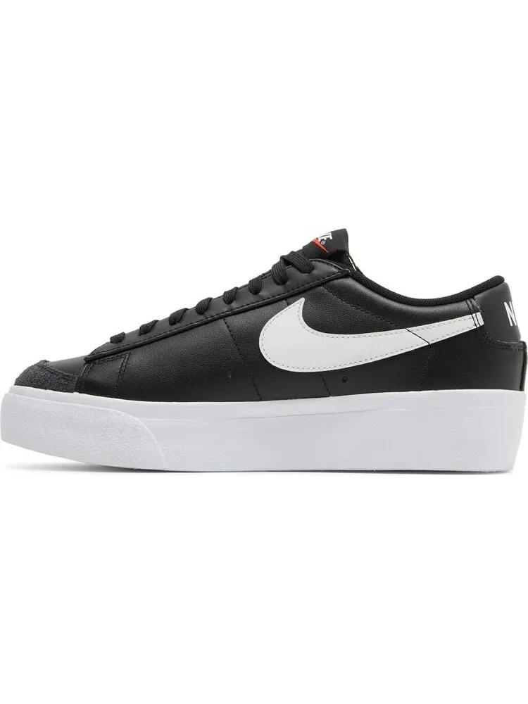 Кроссовки Nike Wmns Blazer Low Platform 'Black White' — изображение 3 из 8, черный