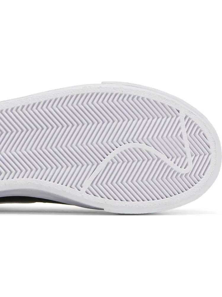 Кроссовки Nike Wmns Blazer Low Platform 'Black White' — изображение 5 из 8, черный