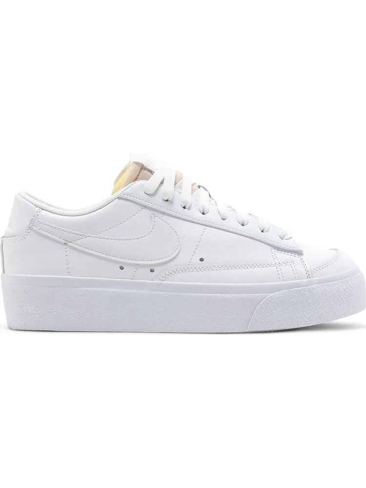 Кроссовки Nike Wmns Blazer Low 'Triple White' — изображение 1 из 8, белый