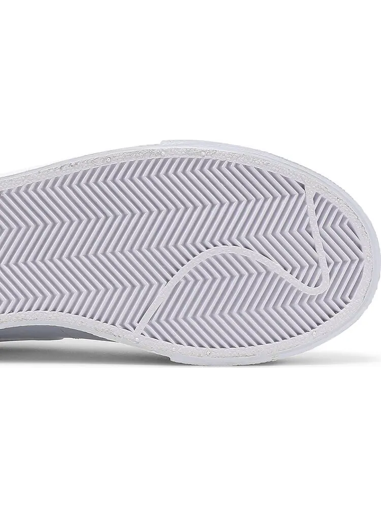 Кроссовки Nike Wmns Blazer Low 'Triple White' — изображение 5 из 8, белый