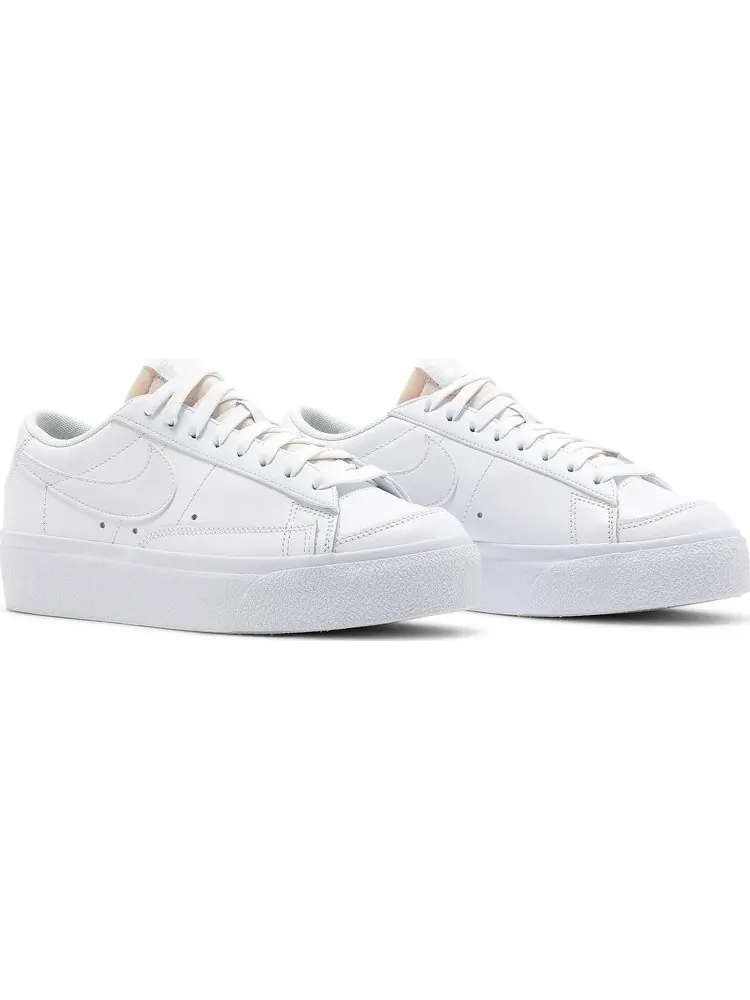 Кроссовки Nike Wmns Blazer Low 'Triple White' — изображение 8 из 8, белый