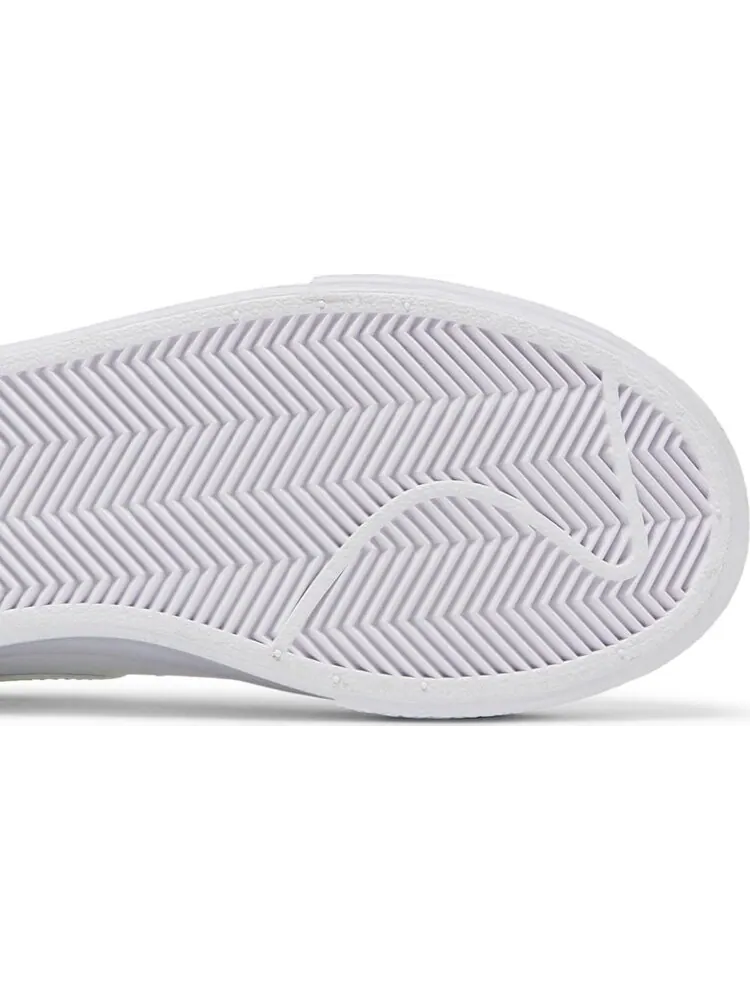 Кроссовки Nike Wmns Blazer Low Platform 'White Light Lemon Twist' — изображение 5 из 8, белый