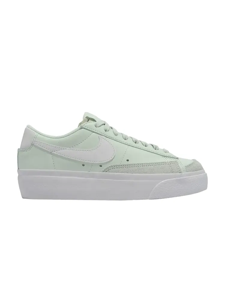 Кроссовки Nike Wmns Blazer Low Platform 'Barely Green' — изображение 1 из 1