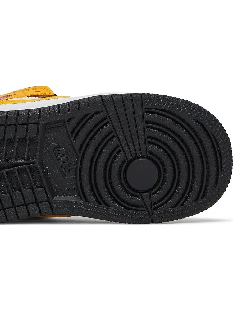 Кроссовки Air Jordan 1 Mid SE TD Motorsport — изображение 5 из 8, белый