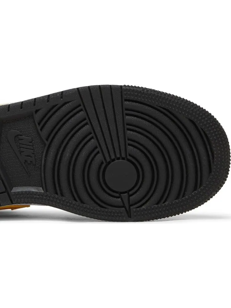 Кроссовки Air Jordan 1 Mid SE GS Motorsport — изображение 5 из 8, белый