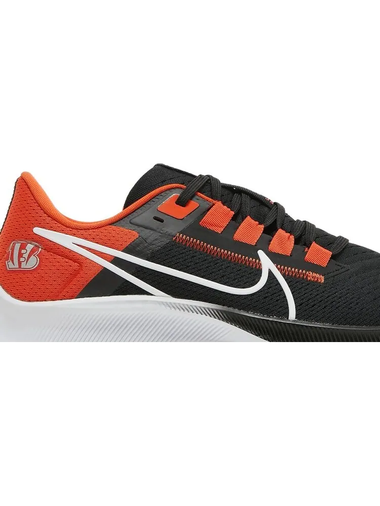 Кроссовки Nike NFL x Air Zoom Pegasus 38 'Cincinnati Bengals' — изображение 2 из 8, черный