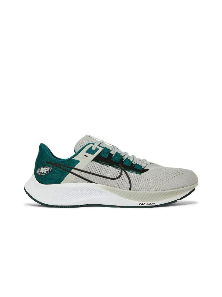 Кроссовки Nike NFL x Air Zoom Pegasus 38 'Philadelphia Eagles' — изображение 2 из 9, серебристый/черный