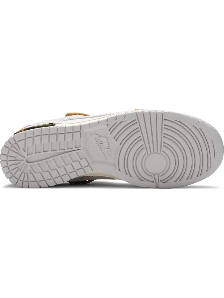 Кроссовки Nike Off-White x Dunk Low 'Lot 37 of 50' — изображение 4 из 8, белый