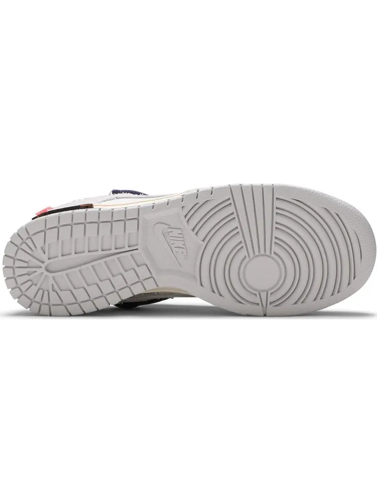 Кроссовки Nike Off-White x Dunk Low 'Lot 18 of 50' — изображение 4 из 8, белый