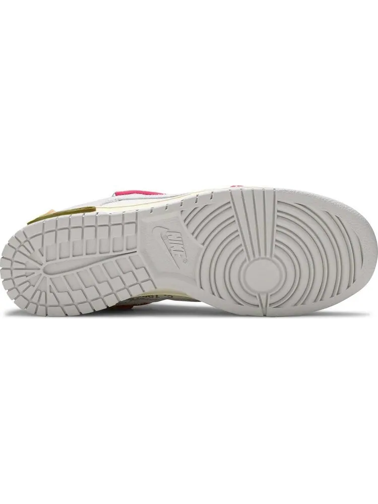 Кроссовки Nike Off-White x Dunk Low 'Lot 17 of 50' — изображение 4 из 8, белый
