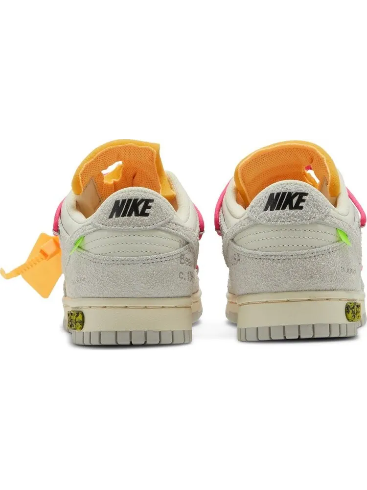 Кроссовки Nike Off-White x Dunk Low 'Lot 17 of 50' — изображение 6 из 8, белый