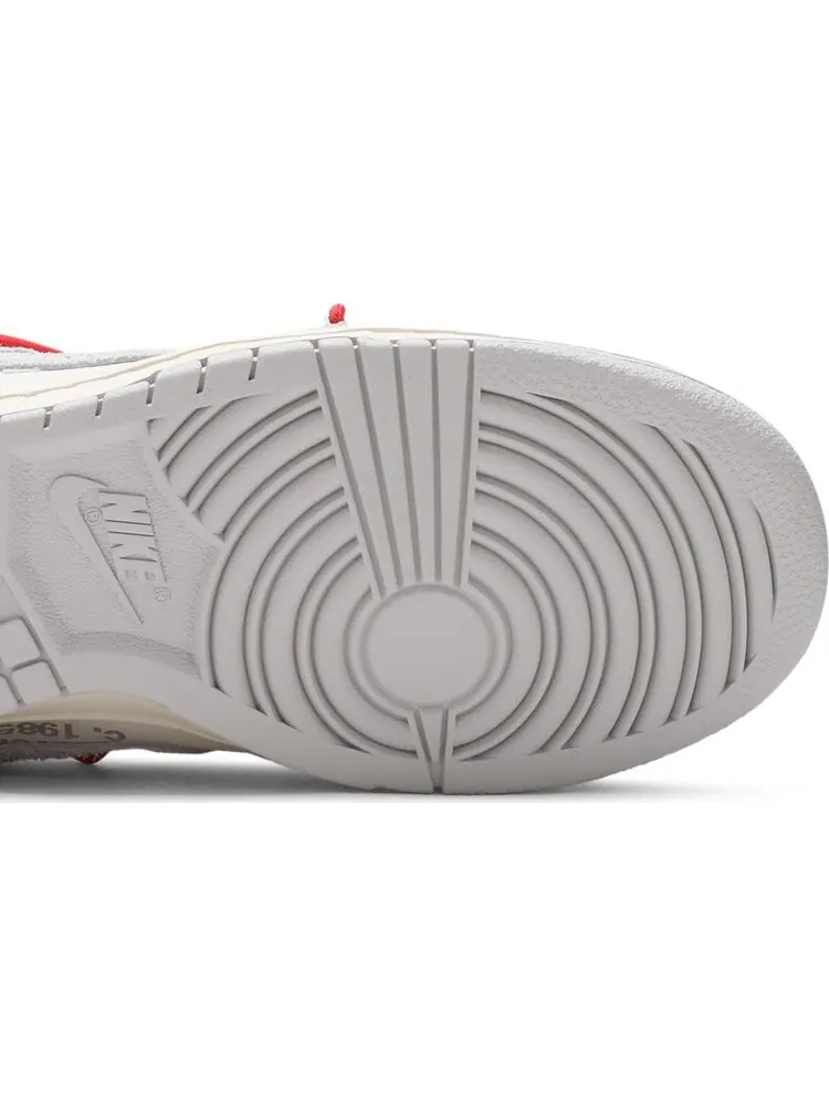 Кроссовки Nike Off-White x Dunk Low 'Lot 33 of 50' — изображение 5 из 8, белый