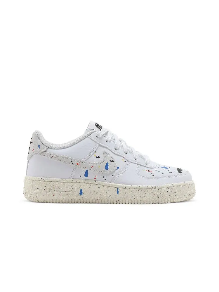 Кроссовки Nike Air Force 1 LV8 3 GS 'Paint Splatter - White' — изображение 2 из 9, белый//белый/белый