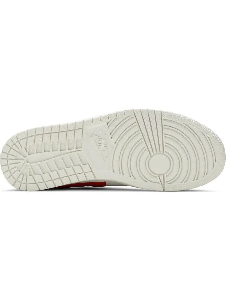 Кроссовки Air Jordan 1 Centre Court Banned — изображение 4 из 8, белый