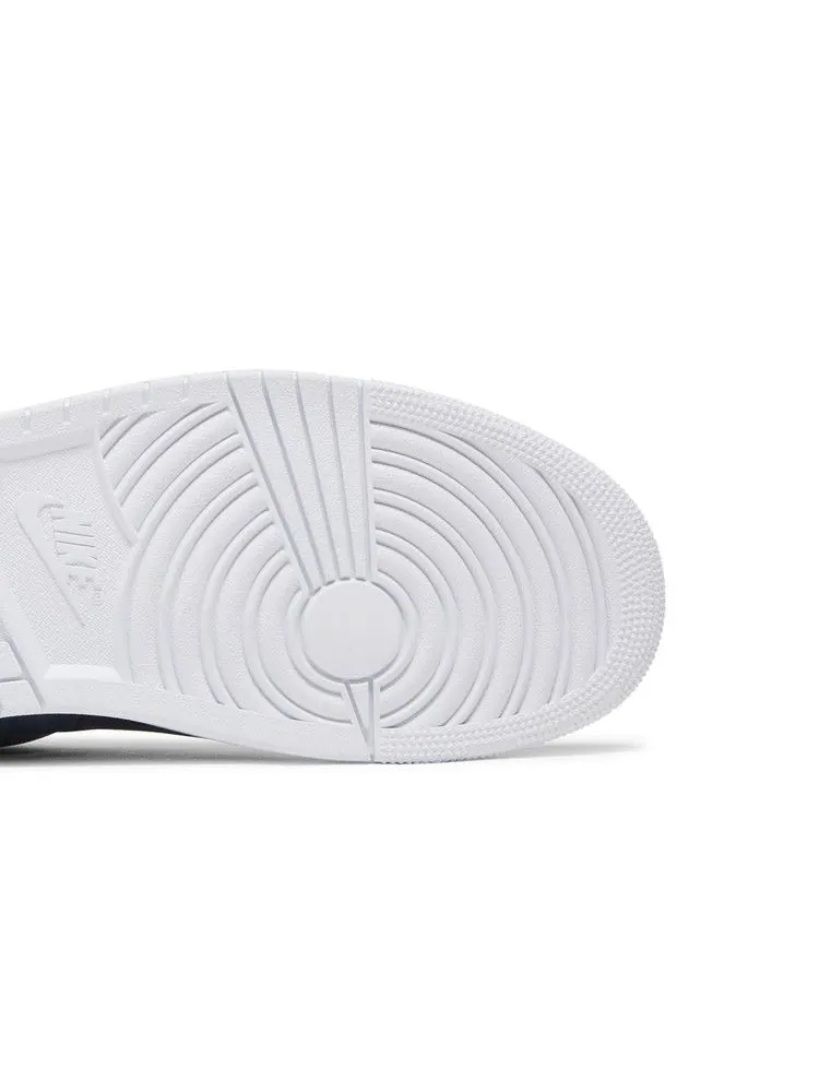 Кроссовки Air Jordan Air Jordan 1 Centre Court 'Midnight Navy' — изображение 6 из 9