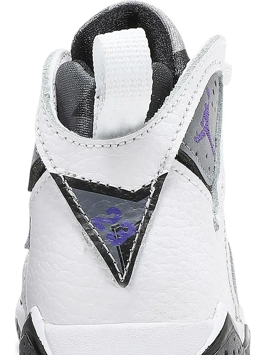Кроссовки Air Jordan 7 Retro TD Flint 2021 — изображение 7 из 8, белый