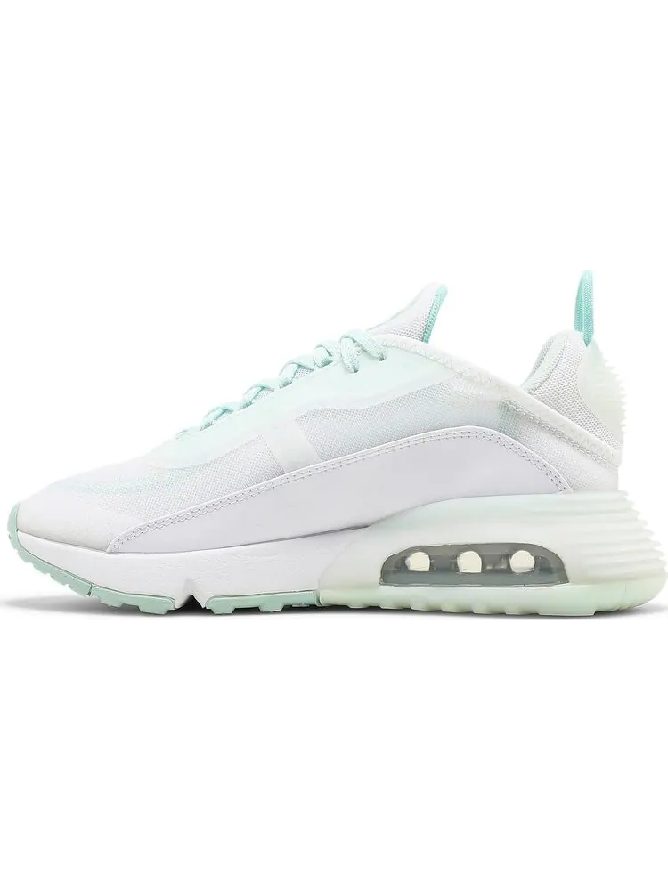 Кроссовки Nike Wmns Air Max 2090 'White Barely Green' — изображение 3 из 8, белый
