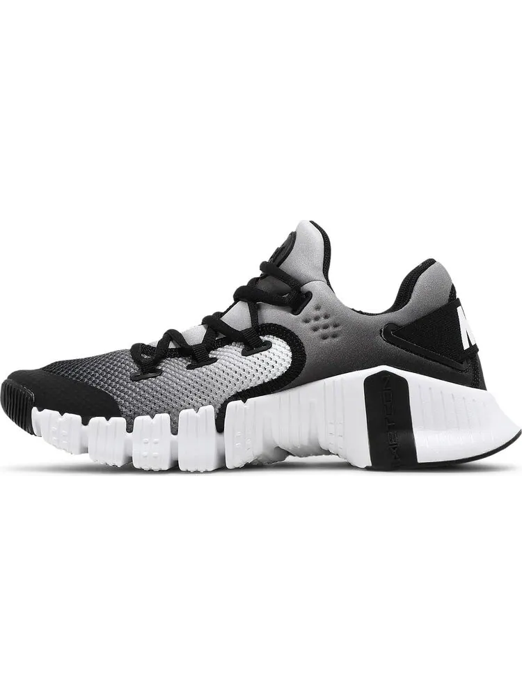 Кроссовки Nike Wmns Free Metcon 4 'White Black' — изображение 3 из 8, белый