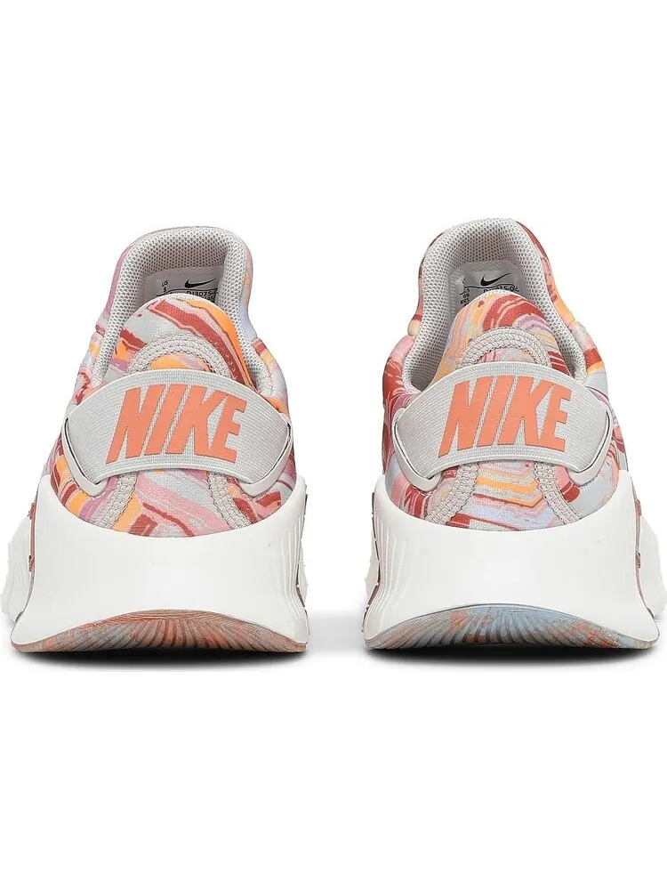 Кроссовки Nike Wmns Free Metcon 4 'Desert Sand Crimson Bliss' — изображение 6 из 8, оранжевый