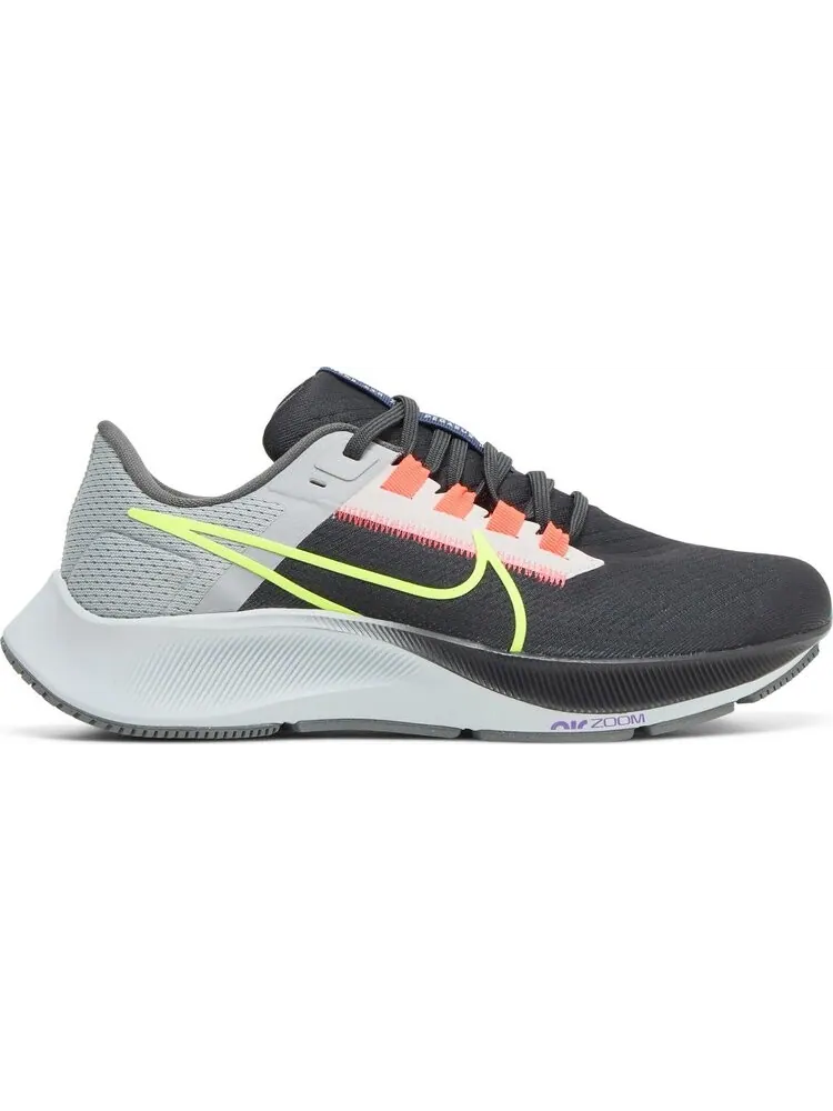 Кроссовки Nike Wmns Air Zoom Pegasus 38 LE 'Greedy' — изображение 1 из 8, серый