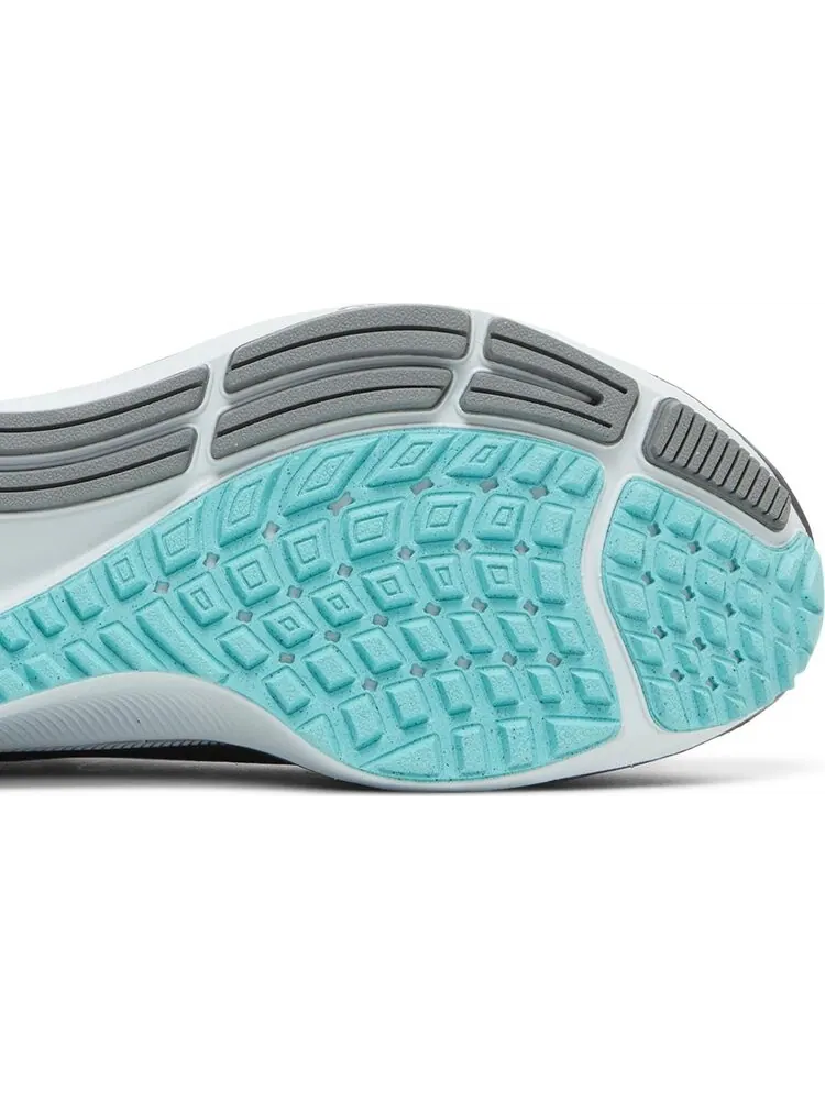 Кроссовки Nike Wmns Air Zoom Pegasus 38 LE 'Greedy' — изображение 5 из 8, серый
