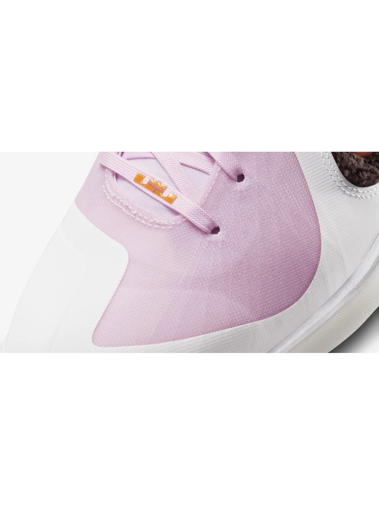 Кроссовки Nike LeBron 9 Retro 'Regal Pink and Velvet Brown' — изображение 7 из 8, розовый