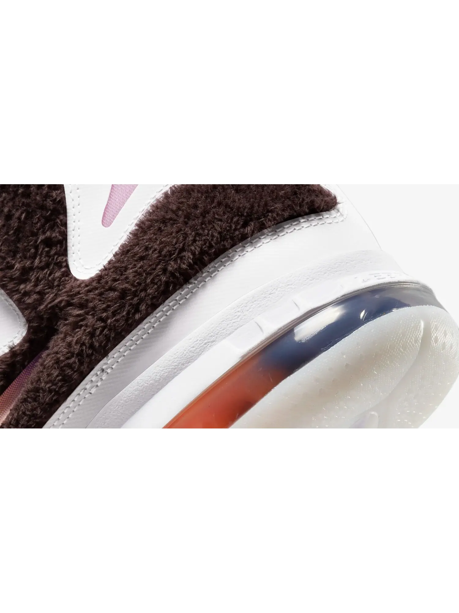 Кроссовки Nike LeBron 9 Retro 'Regal Pink and Velvet Brown' — изображение 8 из 8, розовый