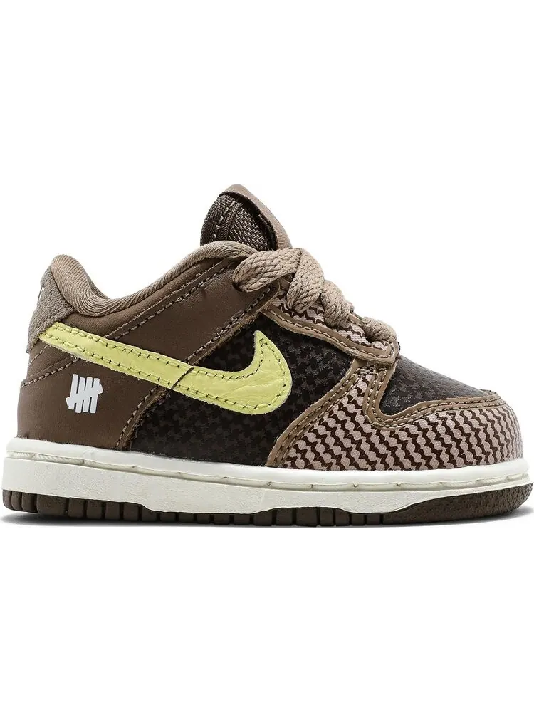 Кроссовки Nike Undefeated x Dunk Low SP TD 'Canteen' — изображение 1 из 8, коричневый