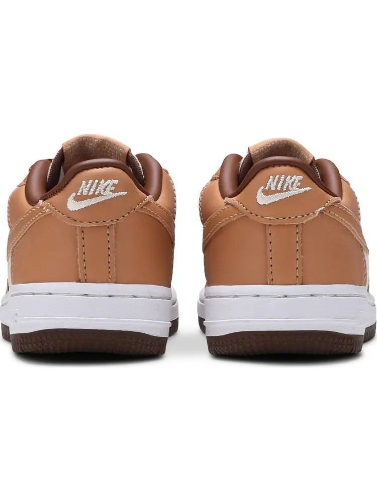 Кроссовки Nike Force 1 QS TD 'Acorn' — изображение 6 из 8, коричневый