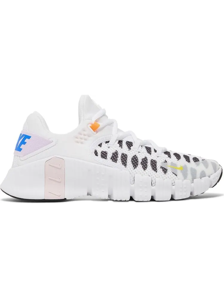 Кроссовки Nike Wmns Metcon 4 'Printed White Black' — изображение 1 из 8, черный