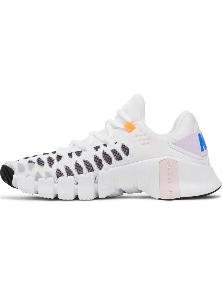Кроссовки Nike Wmns Metcon 4 'Printed White Black' — изображение 3 из 8, черный