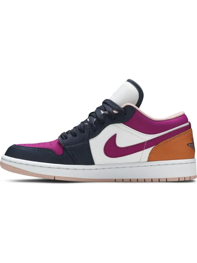 Кроссовки Wmns Air Jordan 1 Low SE Mismatched - Purple Magenta — изображение 3 из 8, мульти