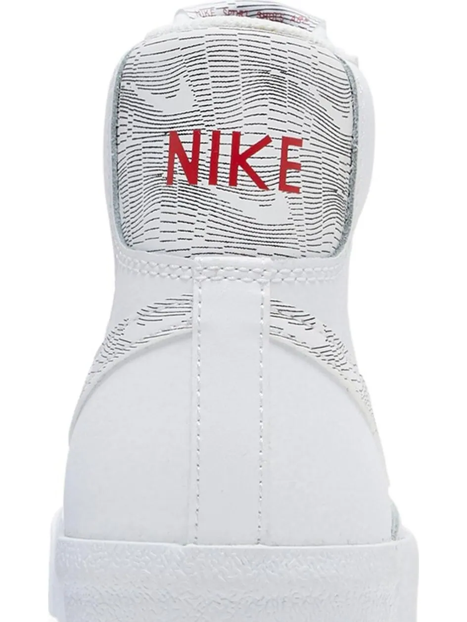 Кроссовки Nike Blazer Mid '77 GS 'White Logo Print' — изображение 7 из 8, белый