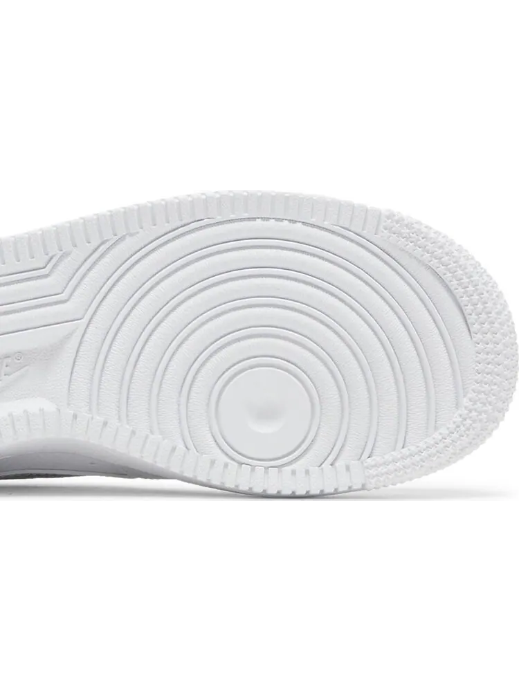 Кроссовки Nike Air Force 1 Low GS 'White University Red' — изображение 5 из 8, белый