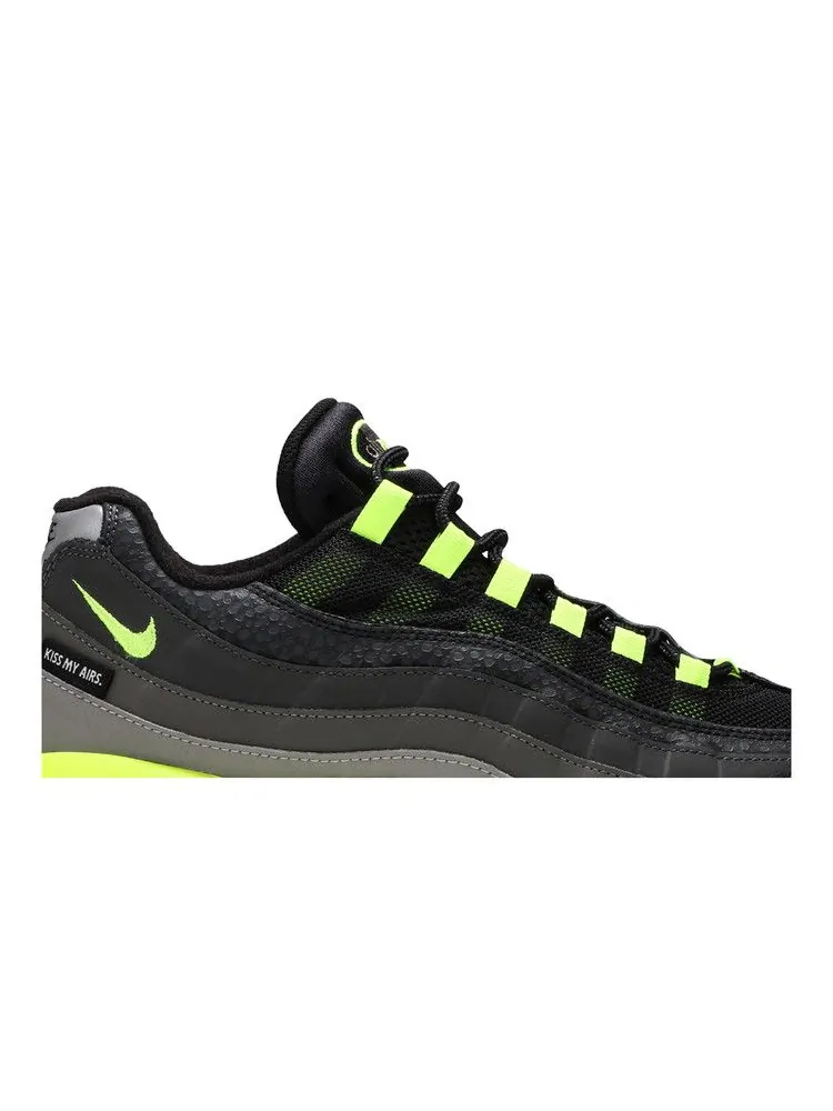 Кроссовки Nike Air Max 95 'Kiss My Airs - Black Volt' — изображение 3 из 9, черный//темный