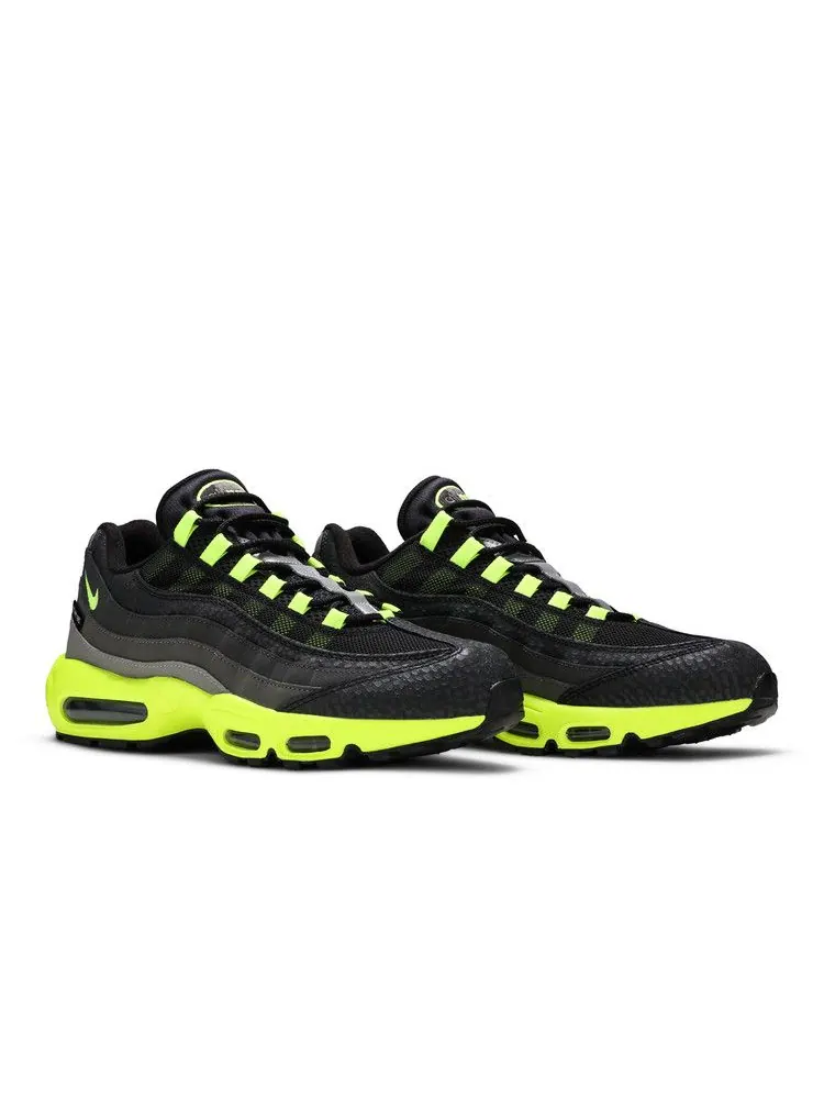 Кроссовки Nike Air Max 95 'Kiss My Airs - Black Volt' — изображение 9 из 9, черный//темный