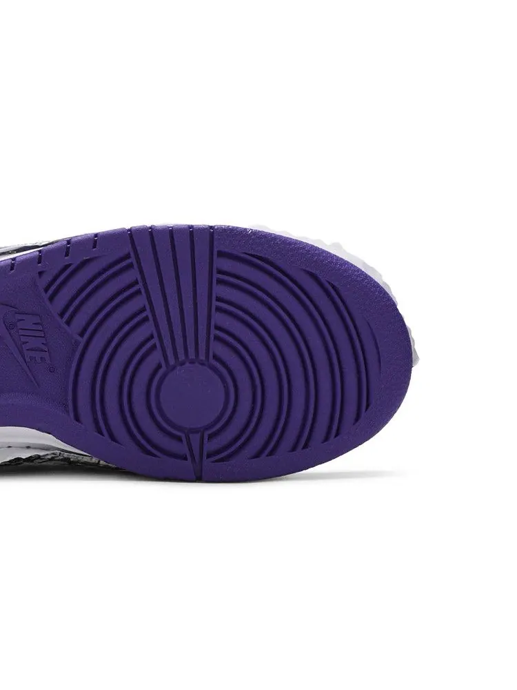 Кроссовки Nike Wmns Dunk Low 'Flip The Old School' — изображение 6 из 9, белый/фиолетовый//черный