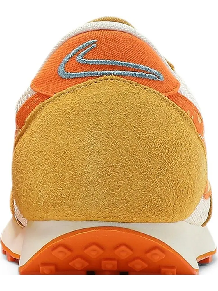 Кроссовки Nike Wmns Daybreak 'Paisley Swoosh - Pale Ivory Magma Orange' — изображение 7 из 8, оранжевый