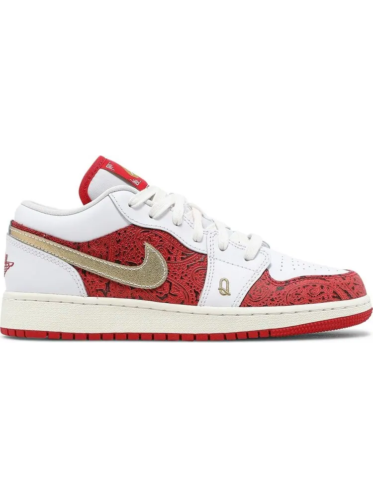 Кроссовки Air Jordan 1 Low SE GS Spades — изображение 1 из 8, белый