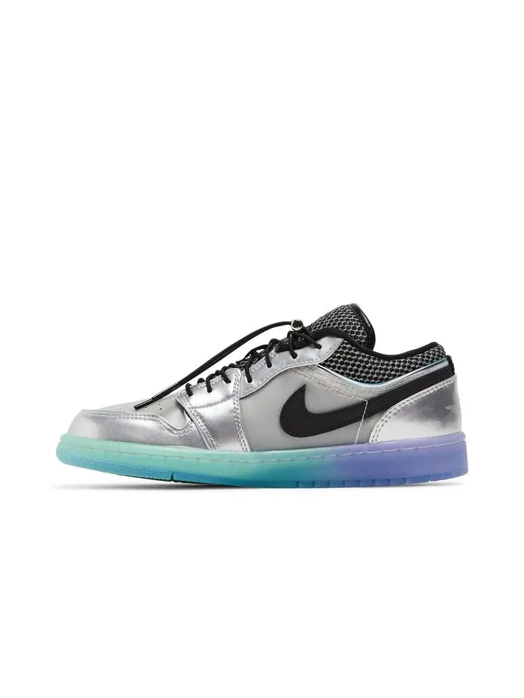 Кроссовки Air Jordan Wmns Air Jordan 1 Low SE 'Metallic Silver Gradient' — изображение 4 из 9