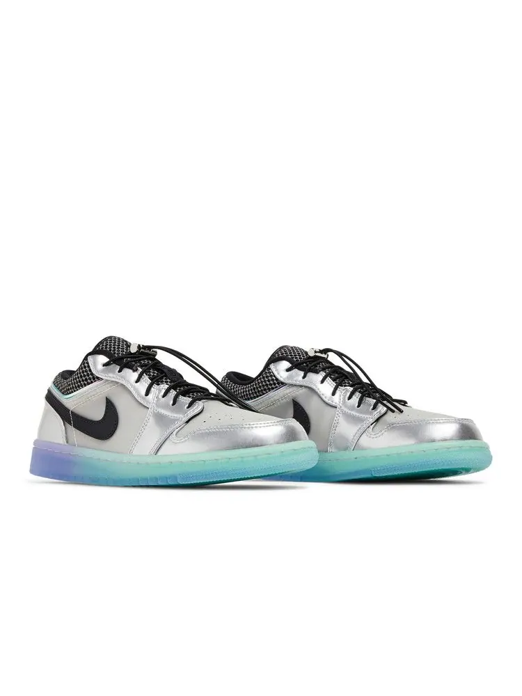 Кроссовки Air Jordan Wmns Air Jordan 1 Low SE 'Metallic Silver Gradient' — изображение 9 из 9
