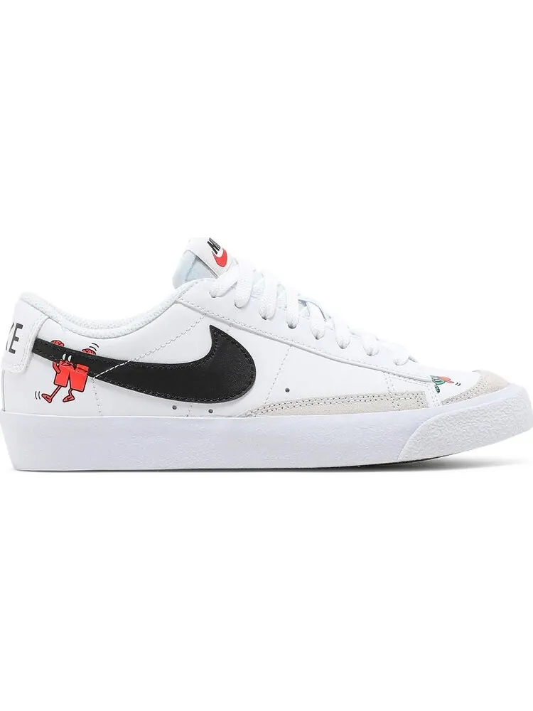 Кроссовки Nike Blazer Low '77 GS 'The World Is Your Playground' — изображение 1 из 8, белый