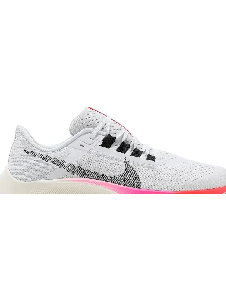Кроссовки Nike Air Zoom Pegasus 38 'Rawdacious' — изображение 2 из 8, белый