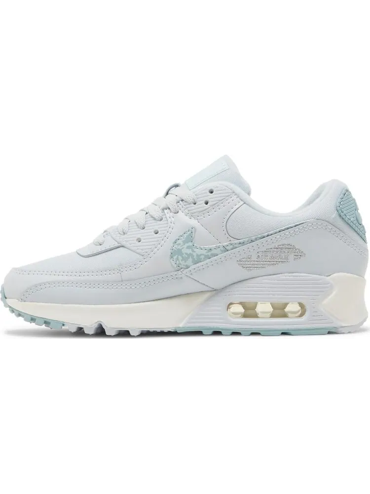 Кроссовки Nike Wmns Air Max 90 'Camo Swoosh' — изображение 3 из 8, синий
