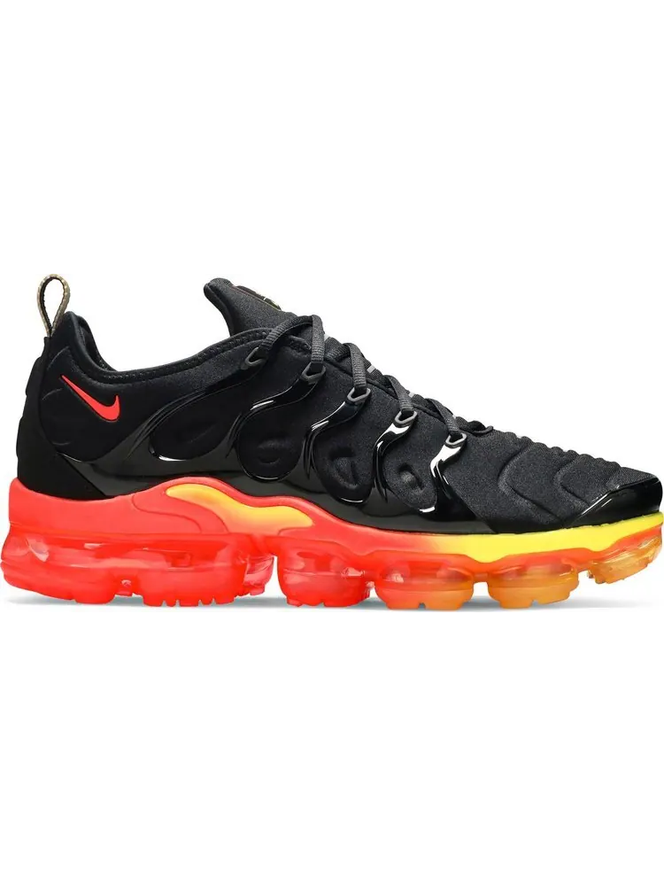 Кроссовки Nike Air VaporMax Plus 'Fresh' — изображение 1 из 8, черный