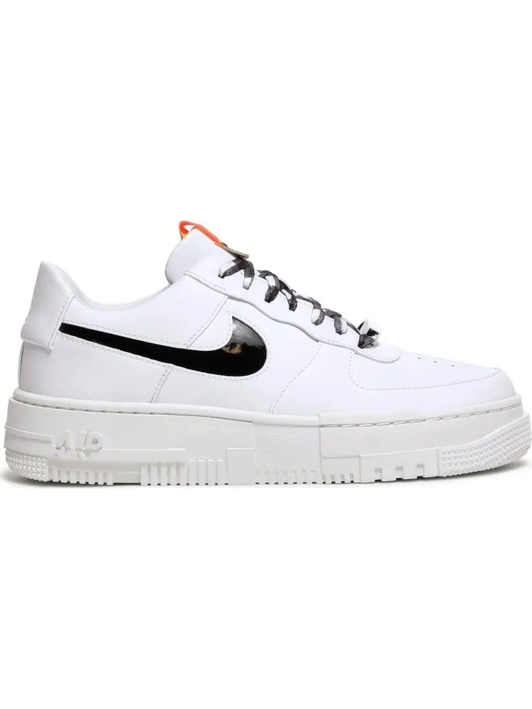 Кроссовки Nike Wmns Air Force 1 Pixel 'Fresh' — изображение 1 из 8, белый