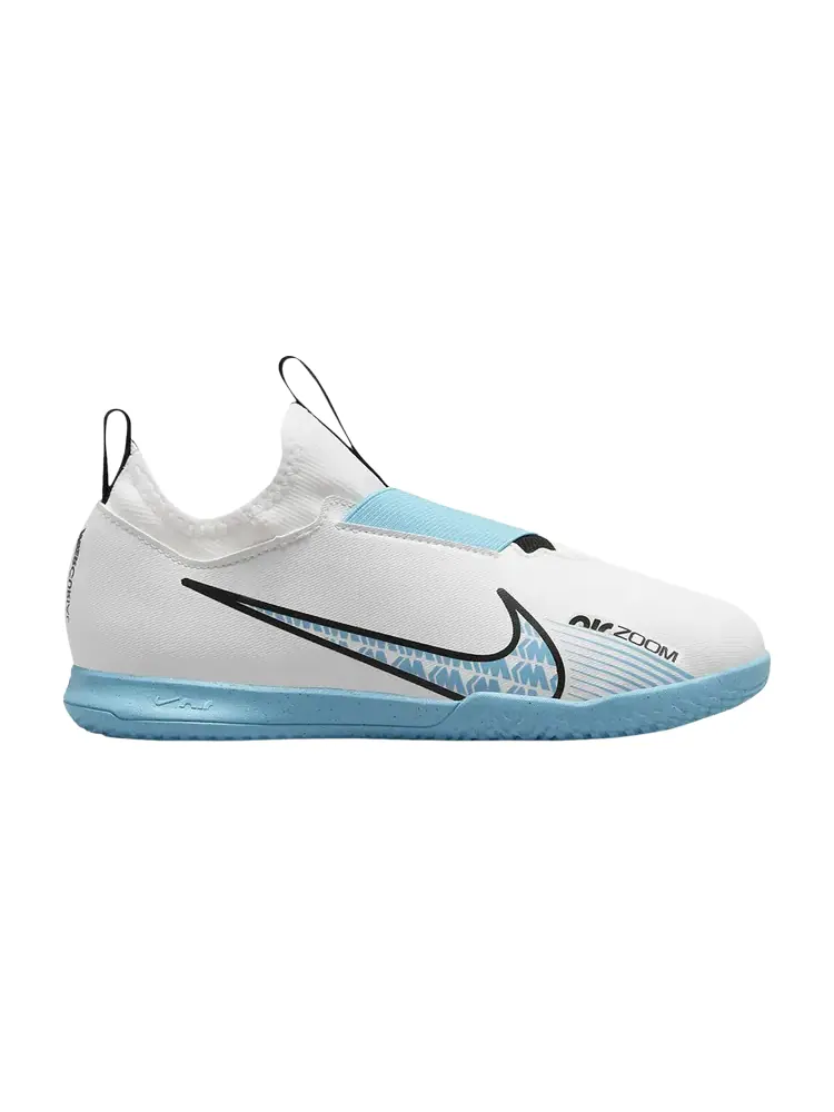 Кроссовки Nike Zoom Mercurial Vapor 15 Academy IC GS — изображение 1 из 1, белый