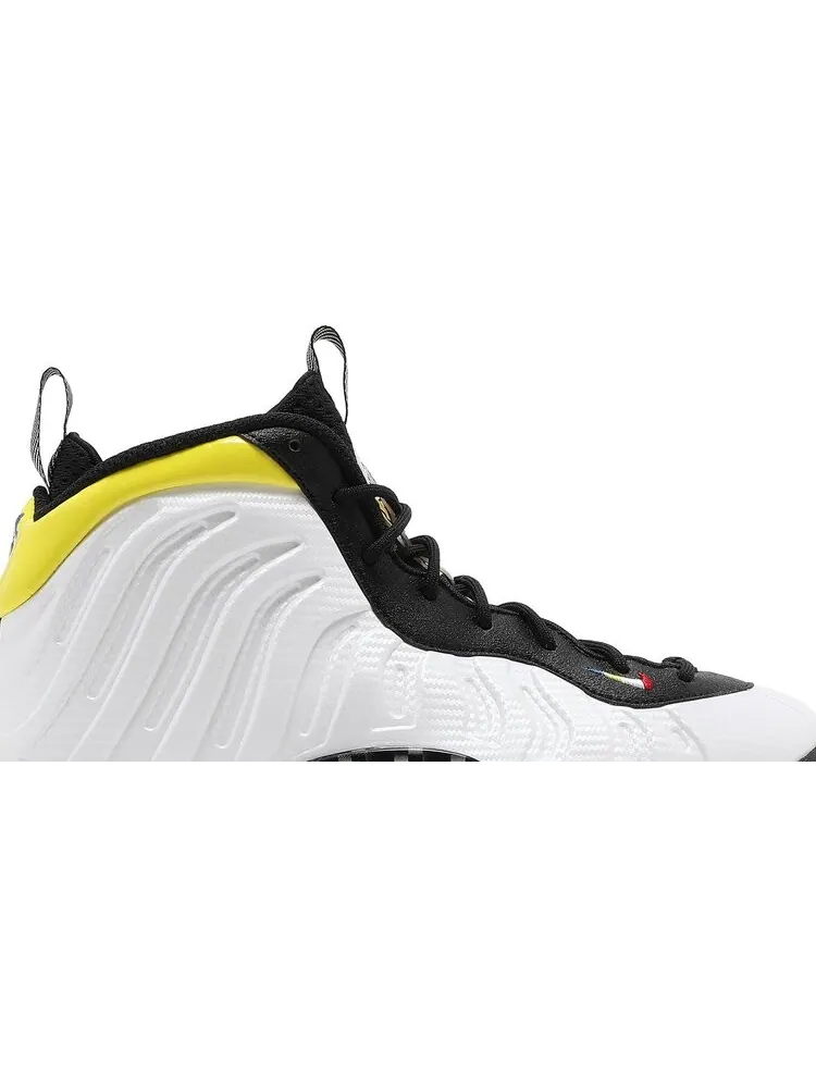 Кроссовки Nike Little Posite One GS 'Motorsport' — изображение 2 из 8, белый