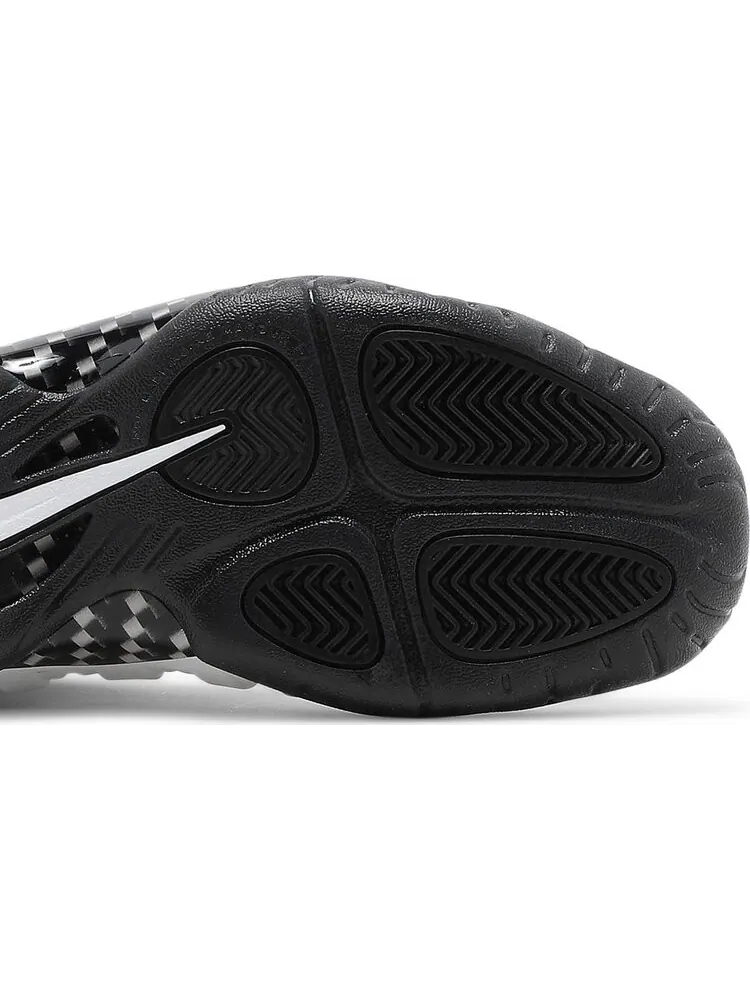 Кроссовки Nike Little Posite One GS 'Motorsport' — изображение 5 из 8, белый
